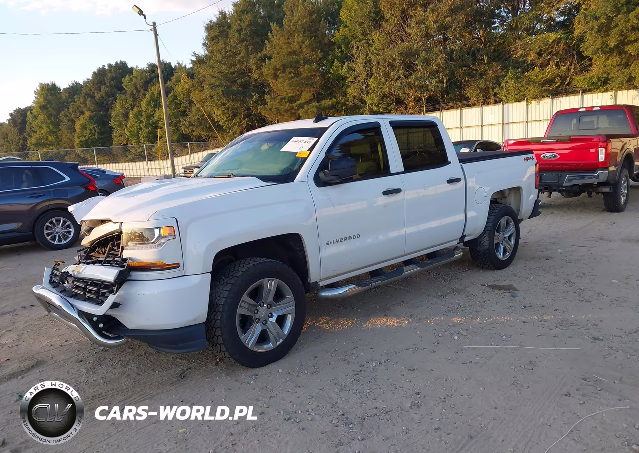 2018 Chevrolet Silverado 1500 Custom VIN:3GCUKPEC5JG341852 - 2