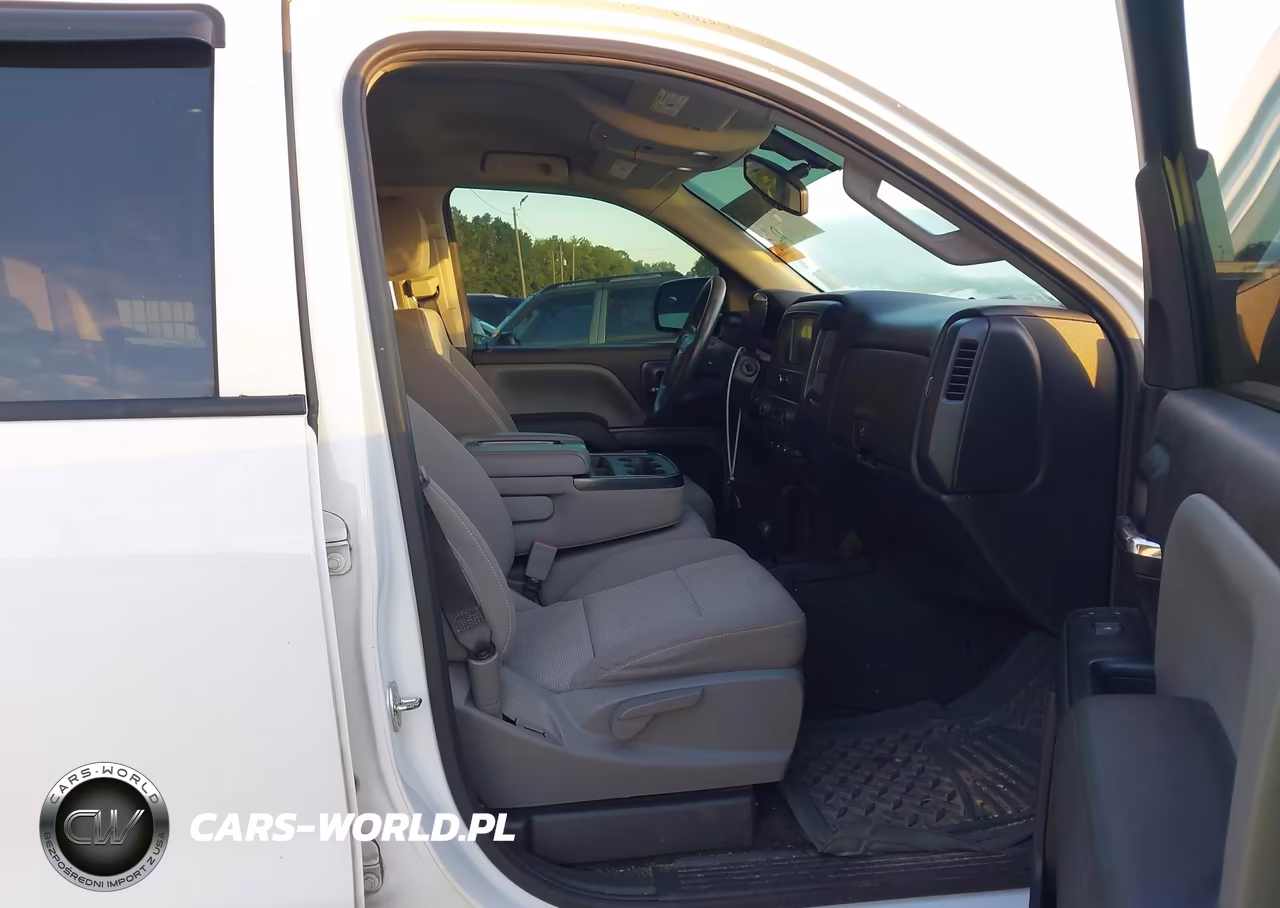 2018 Chevrolet Silverado 1500 Custom VIN:3GCUKPEC5JG341852 - 5