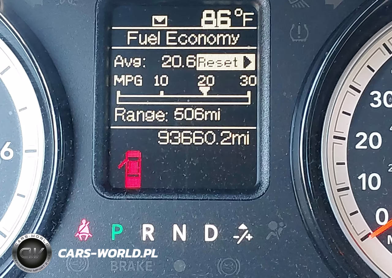 2018 Ram 1500 Tradesman 4X2 6'4 Box VIN:1C6RR6FG3JS201957 - 15
