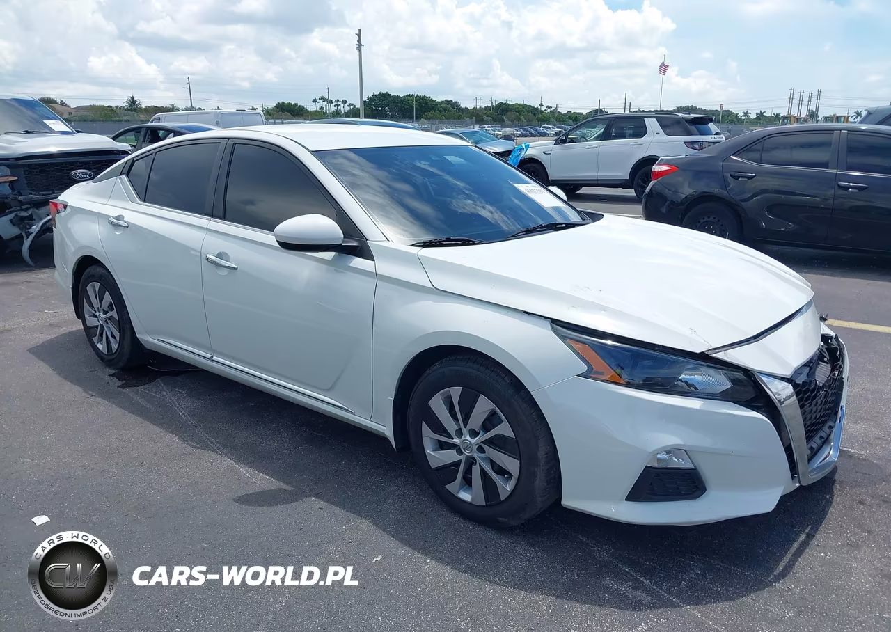 2022 Nissan Altima S Fwd