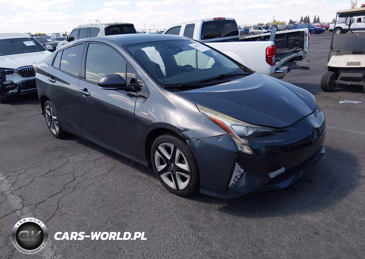 2016 Toyota Prius Three Touring – zdjęcie 1 z 18