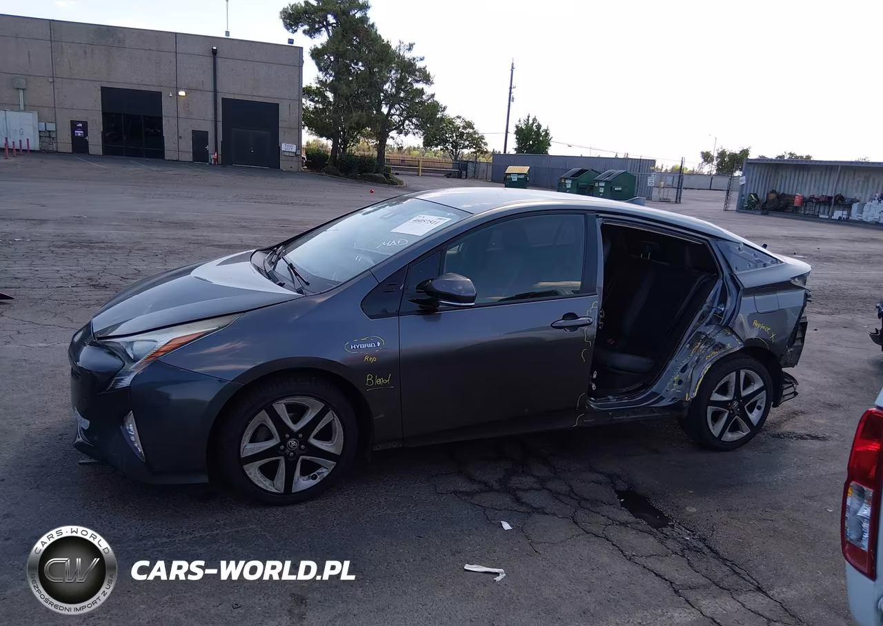 2016 Toyota Prius Three Touring VIN:JTDKARFU5G3026803 - 15