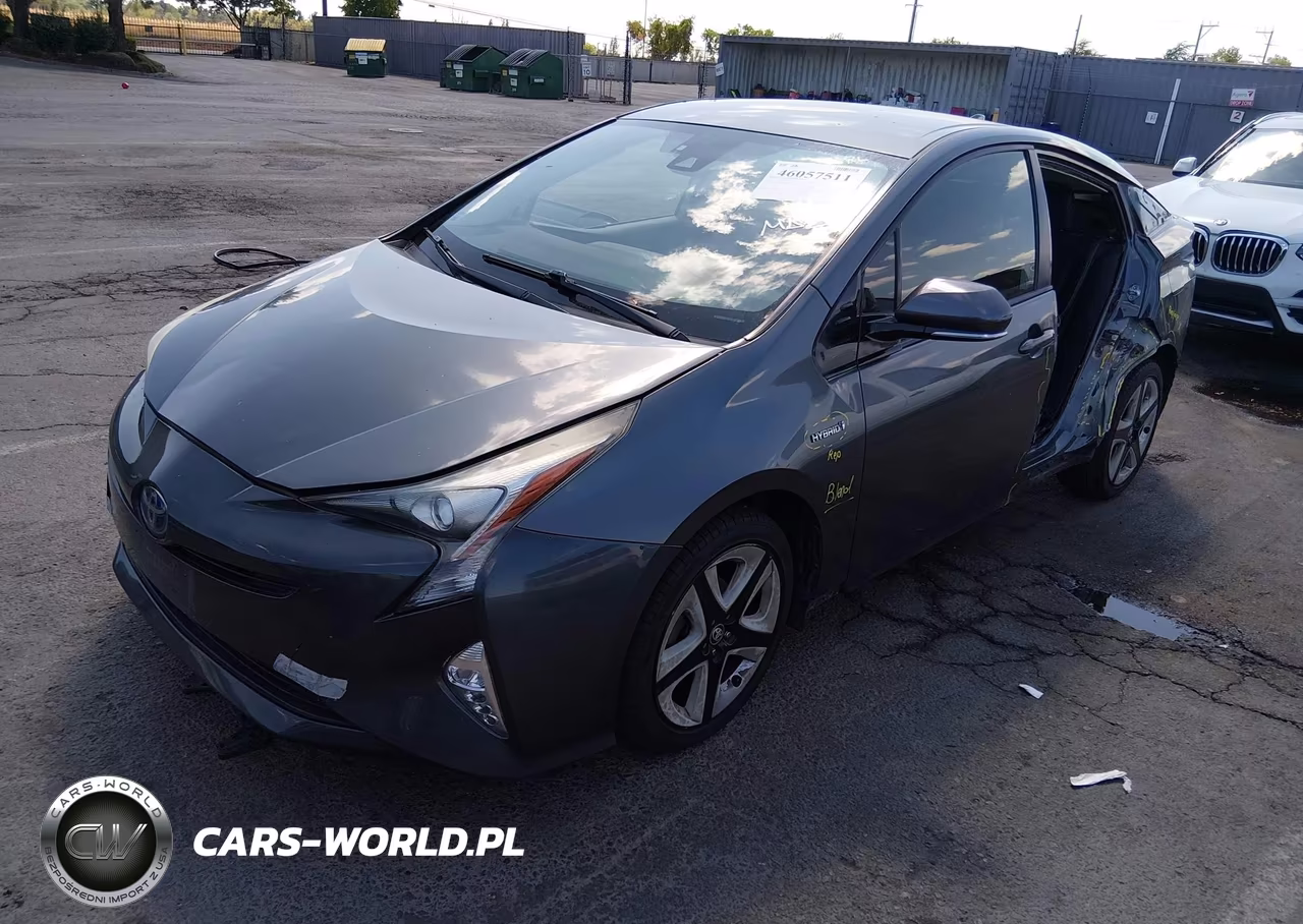 2016 Toyota Prius Three Touring VIN:JTDKARFU5G3026803 - 2