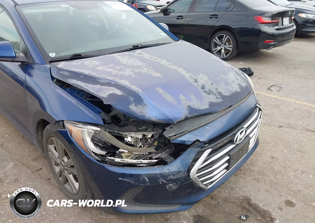 2018 Hyundai Elantra Sel VIN:5NPD84LF0JH321168 - 6