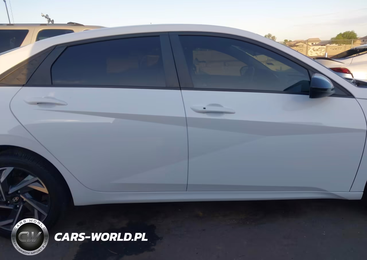 2025 Hyundai Elantra Sel Sport VIN:KMHLM4DG7SU016428 - 14