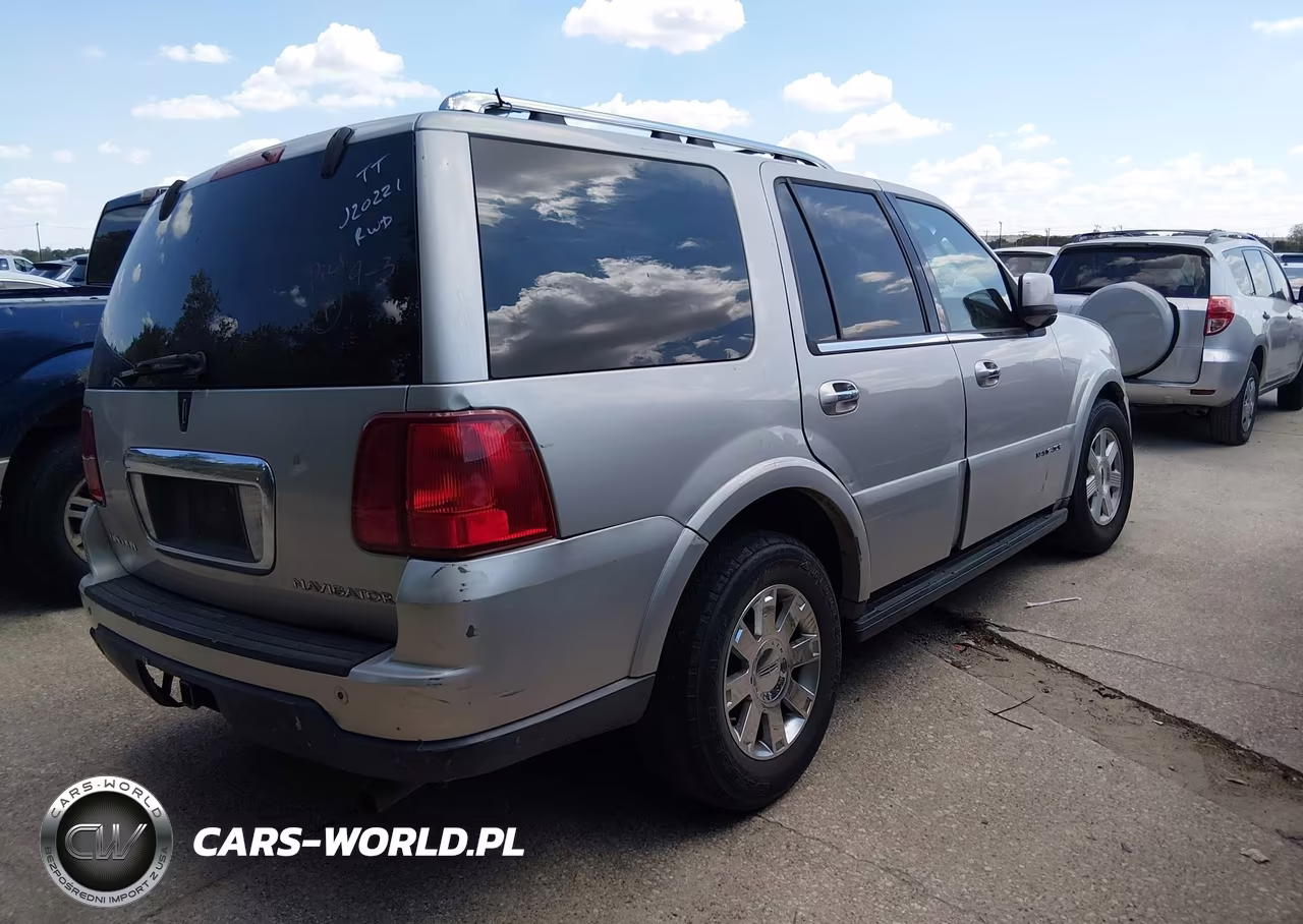 2005 Lincoln Navigator VIN:5LMFU27585LJ20221 - 4