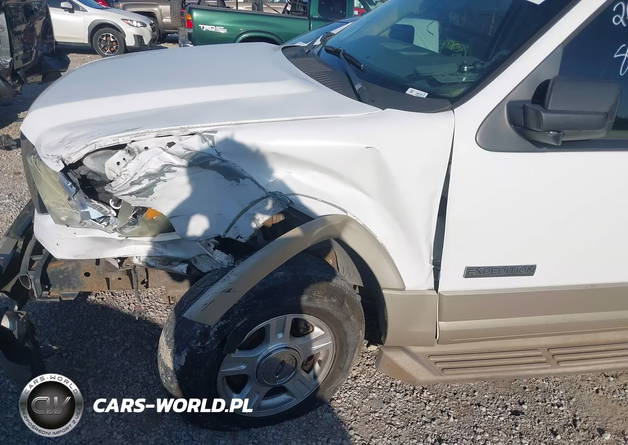 2007 Ford Expedition Eddie Bauer VIN:1FMFU18557LA61420 - 6