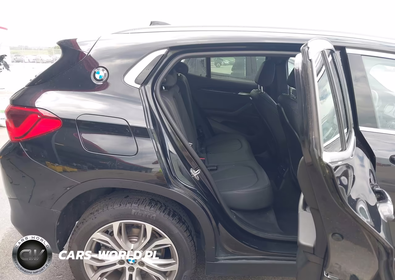 2020 BMW X2 xDrive28I VIN:WBXYJ1C07L5R29923 - 8