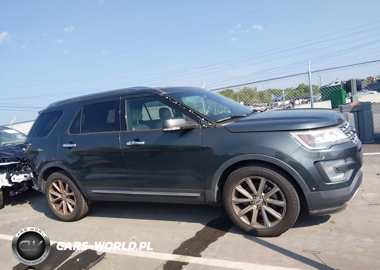 2016 Ford Explorer Limited VIN:1FM5K7FH8GGC54560 - 13