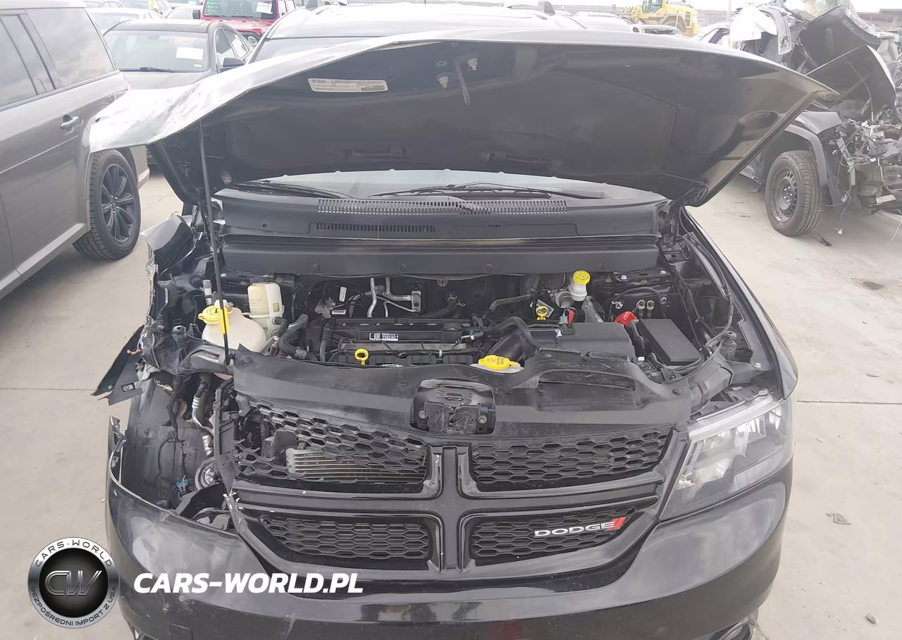 2020 Dodge Journey Crossroad VIN:3C4PDCGB7LT266702 - 10