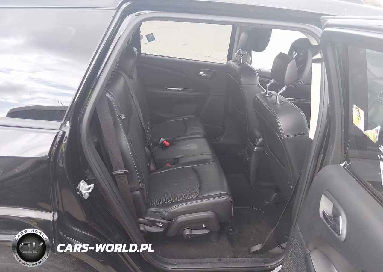 2020 Dodge Journey Crossroad VIN:3C4PDCGB7LT266702 - 8