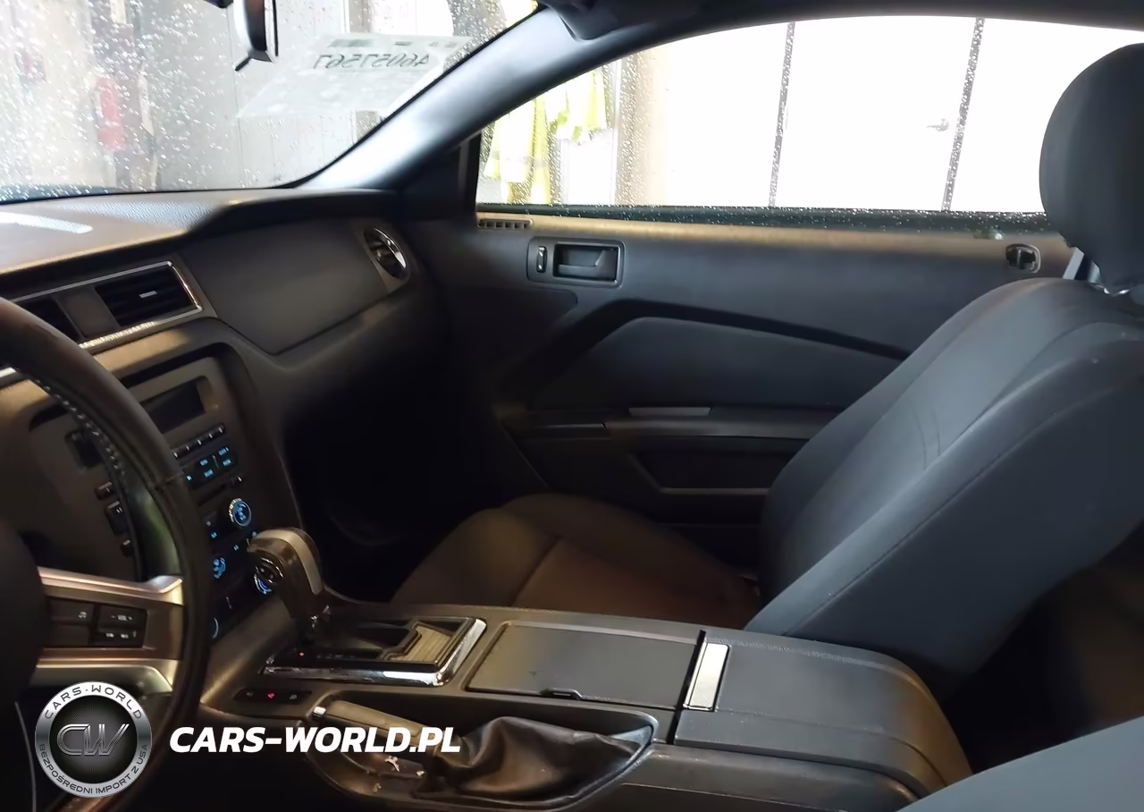 2013 Ford Mustang V6 VIN:1ZVBP8AM7D5240382 - 5