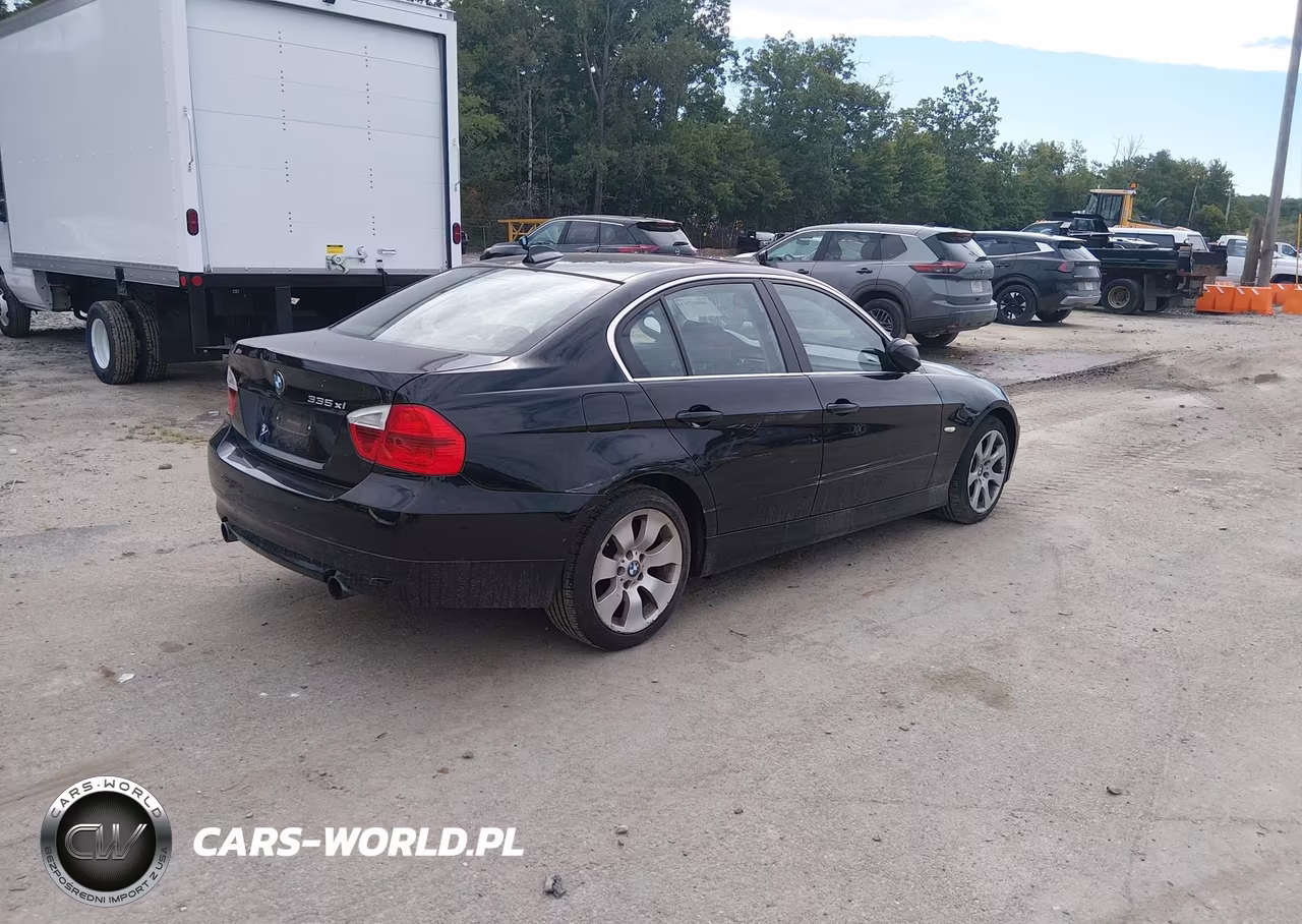 2008 BMW 335Xi VIN:WBAVD53578A253401 - 4