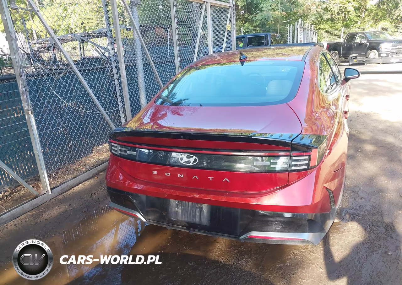 2025 Hyundai Sonata Sel VIN:KMHL64JA1SA473893 - 16