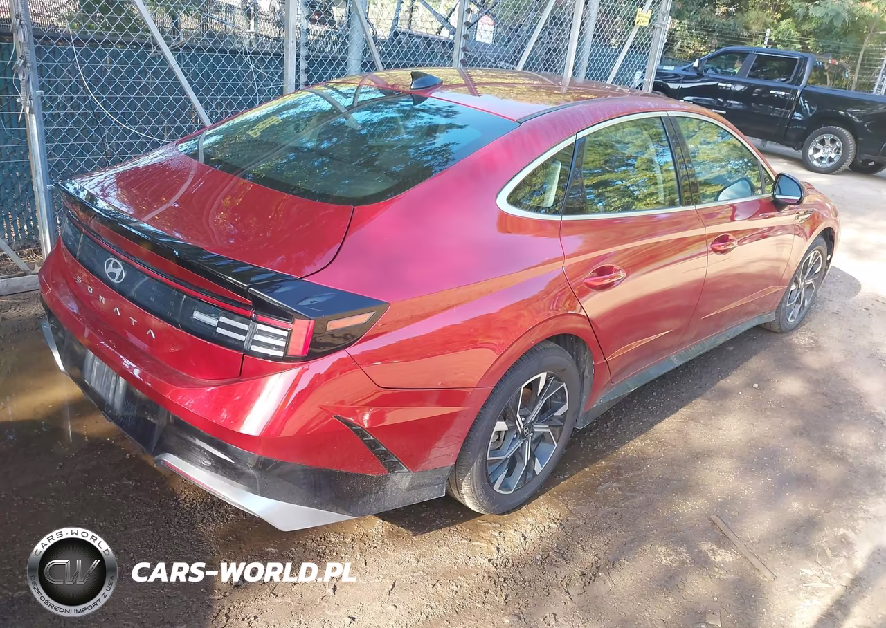2025 Hyundai Sonata Sel VIN:KMHL64JA1SA473893 - 4