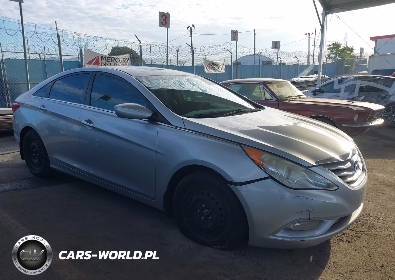 2013 Hyundai Sonata Gls