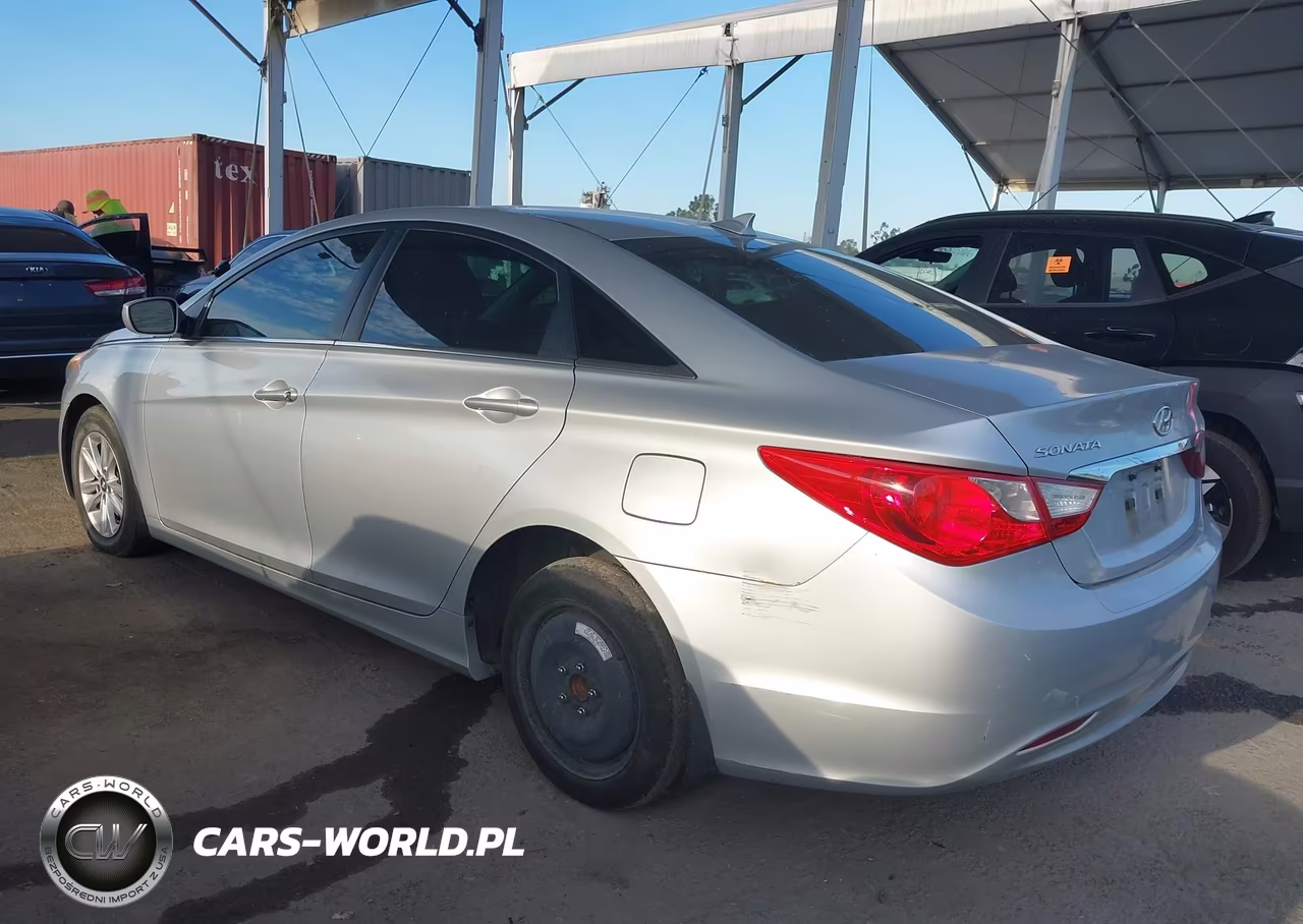 2013 Hyundai Sonata Gls VIN:5NPEB4AC1DH561204 - 3