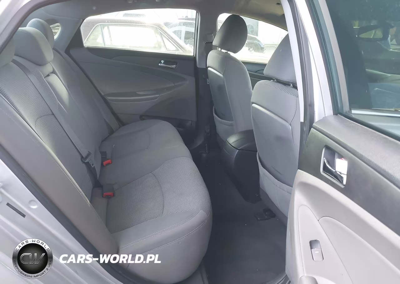 2013 Hyundai Sonata Gls VIN:5NPEB4AC1DH561204 - 8