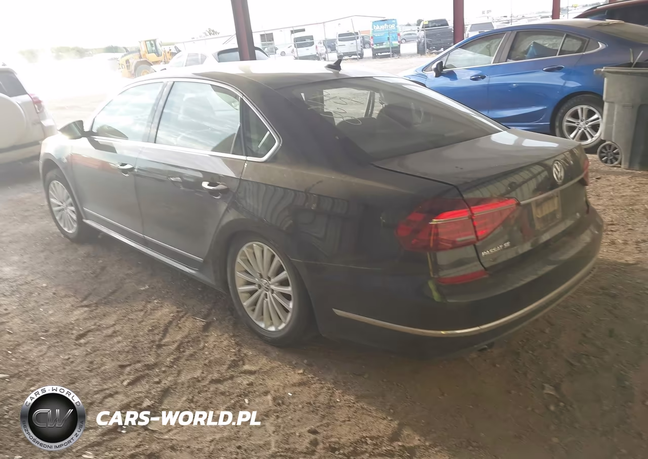 2017 Volkswagen Passat 1.8T Se VIN:1VWBT7A31HC064864 - 3