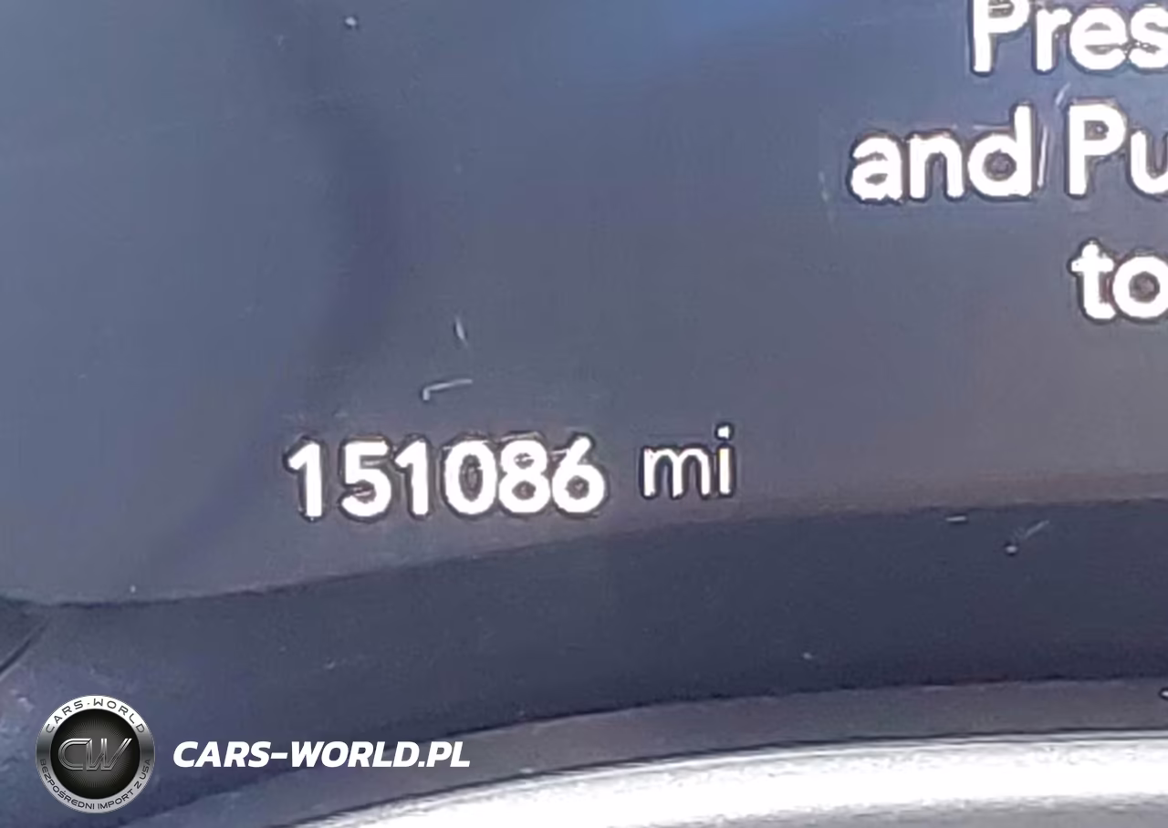 2018 Chrysler Pacifica Hybrid Touring Plus VIN:2C4RC1H77JR126904 - 15