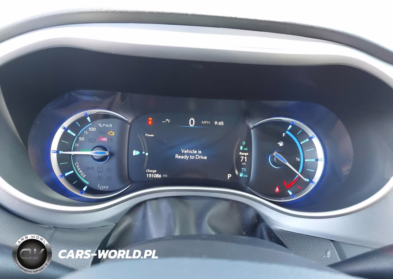 2018 Chrysler Pacifica Hybrid Touring Plus VIN:2C4RC1H77JR126904 - 7