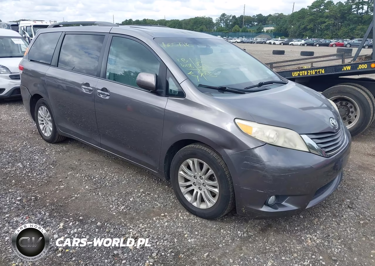 2011 Toyota Sienna Xle V6