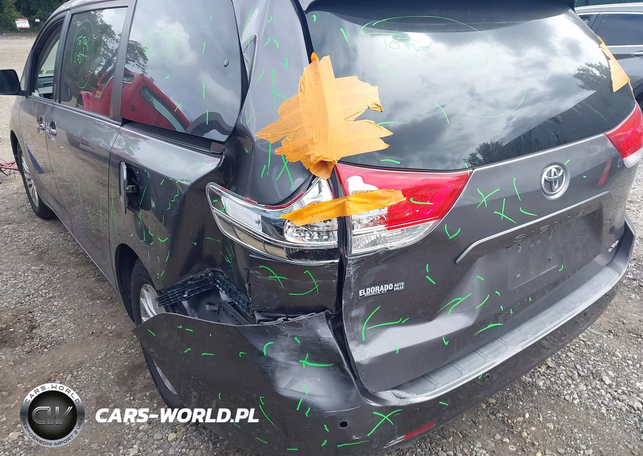 2011 Toyota Sienna Xle V6 VIN:5TDYK3DC9BS093846 - 6