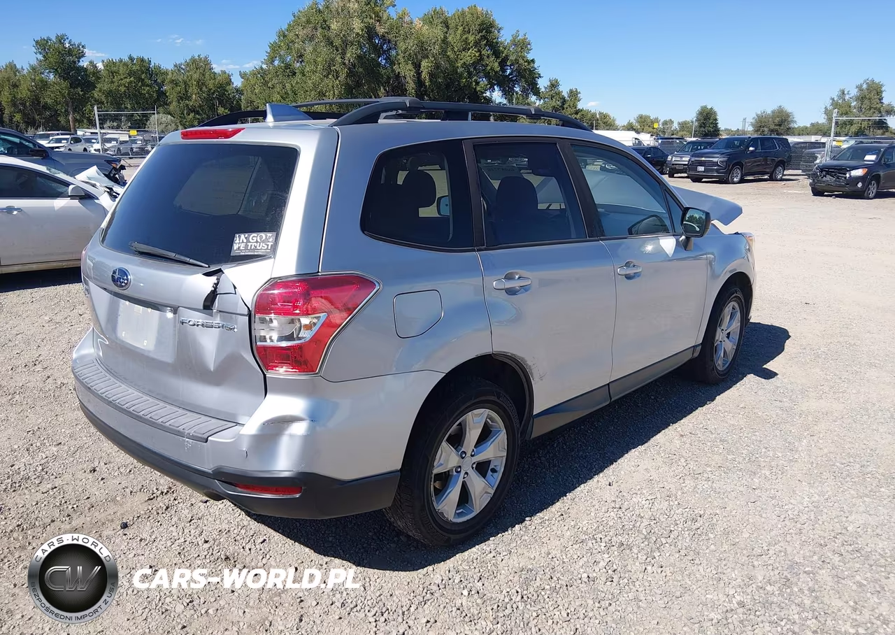 2016 Subaru Forester 2.5I Premium VIN:JF2SJADCXGH468752 - 4