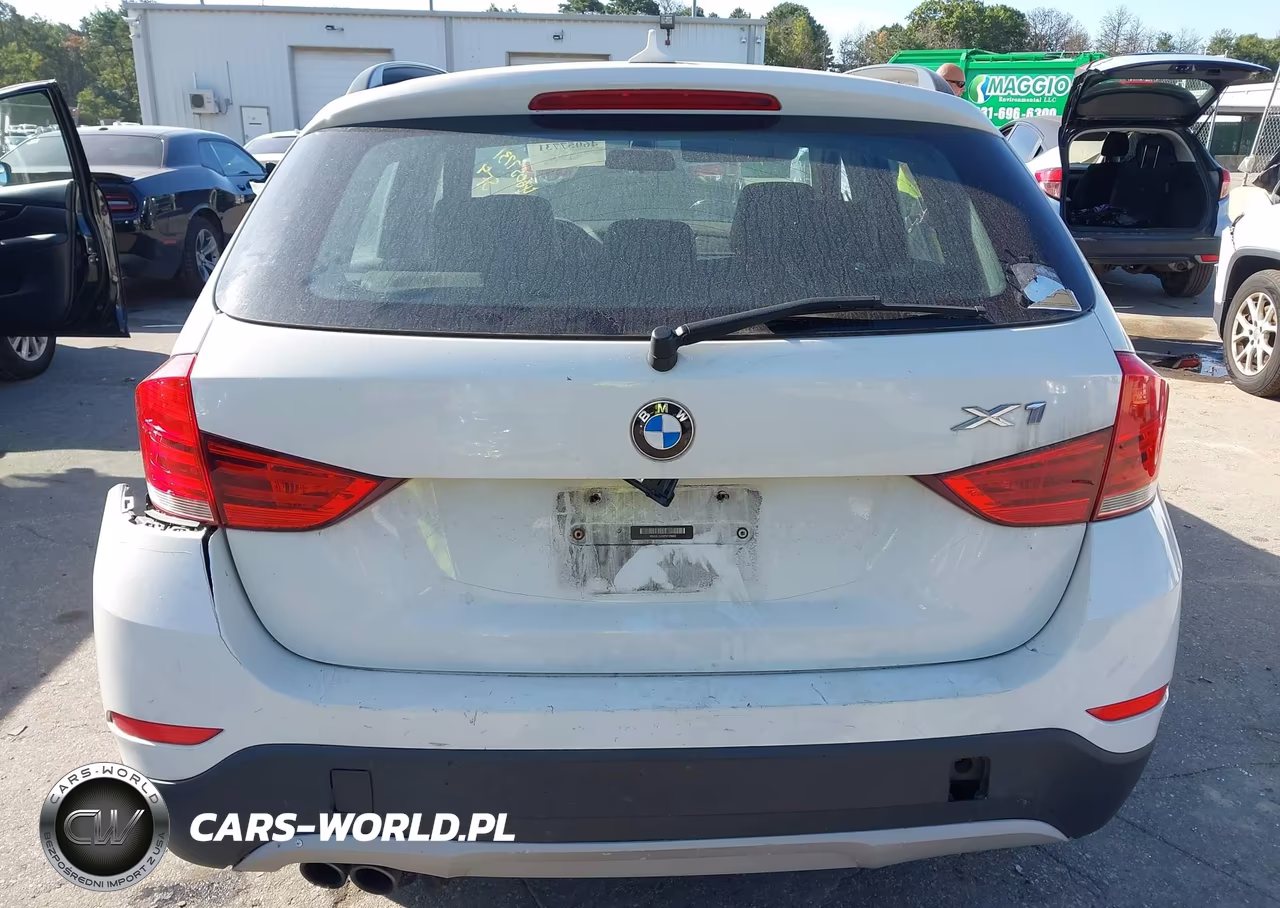 2015 BMW X1 xDrive28I VIN:WBAVL1C58FVY26002 - 16
