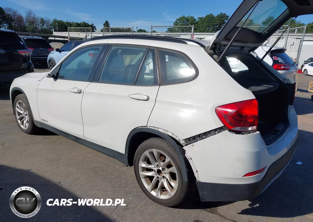 2015 BMW X1 xDrive28I VIN:WBAVL1C58FVY26002 - 3