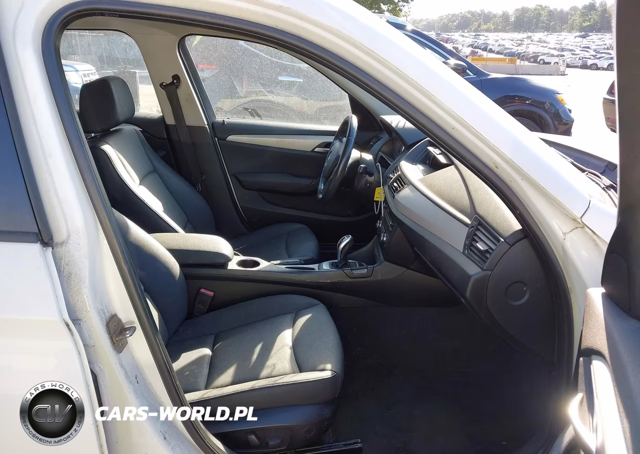 2015 BMW X1 xDrive28I VIN:WBAVL1C58FVY26002 - 5