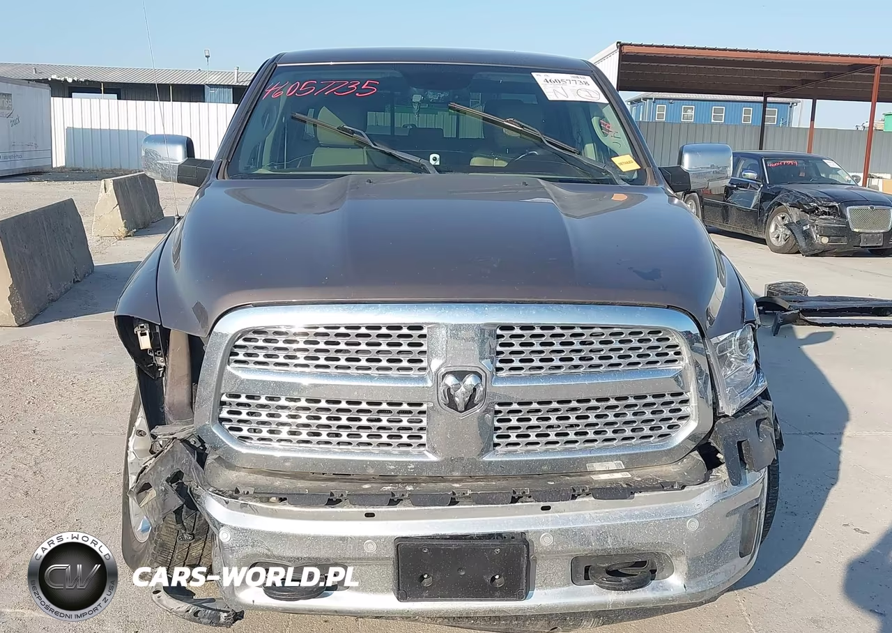 2018 Ram 1500 Laramie 4X4 5'7 Box VIN:1C6RR7NM2JS356917 - 13