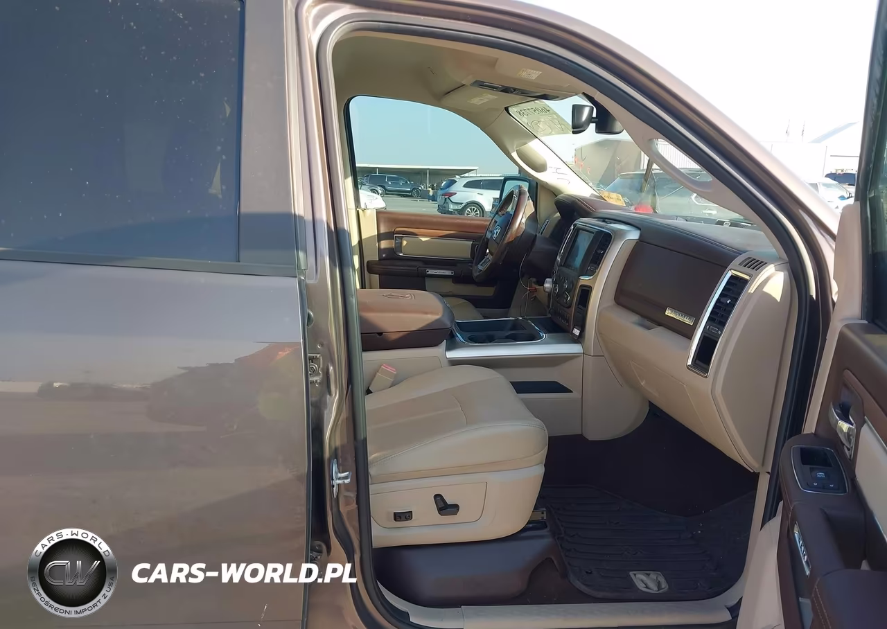 2018 Ram 1500 Laramie 4X4 5'7 Box VIN:1C6RR7NM2JS356917 - 5