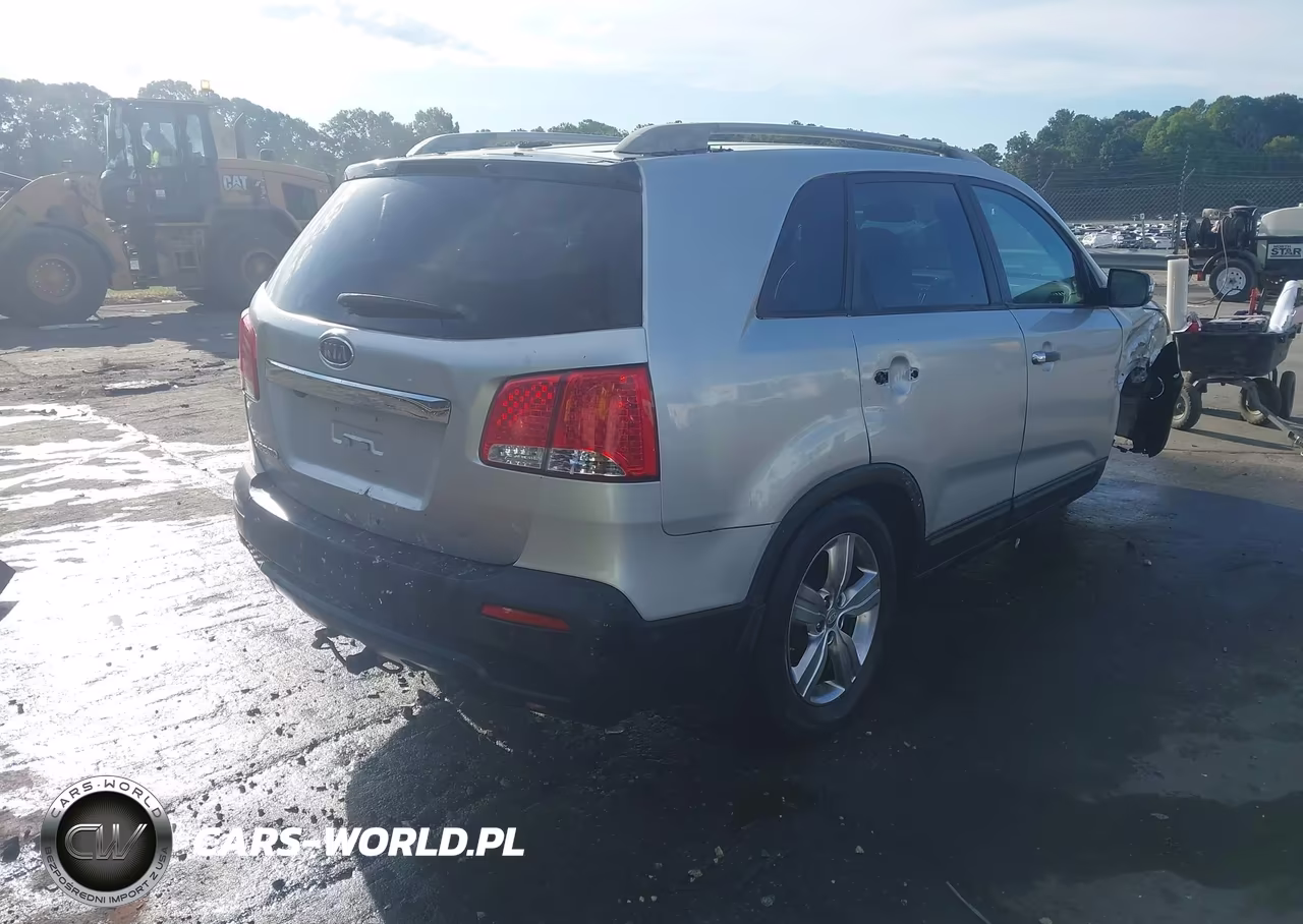 2012 Kia Sorento Ex VIN:5XYKU4A62CG277657 - 4