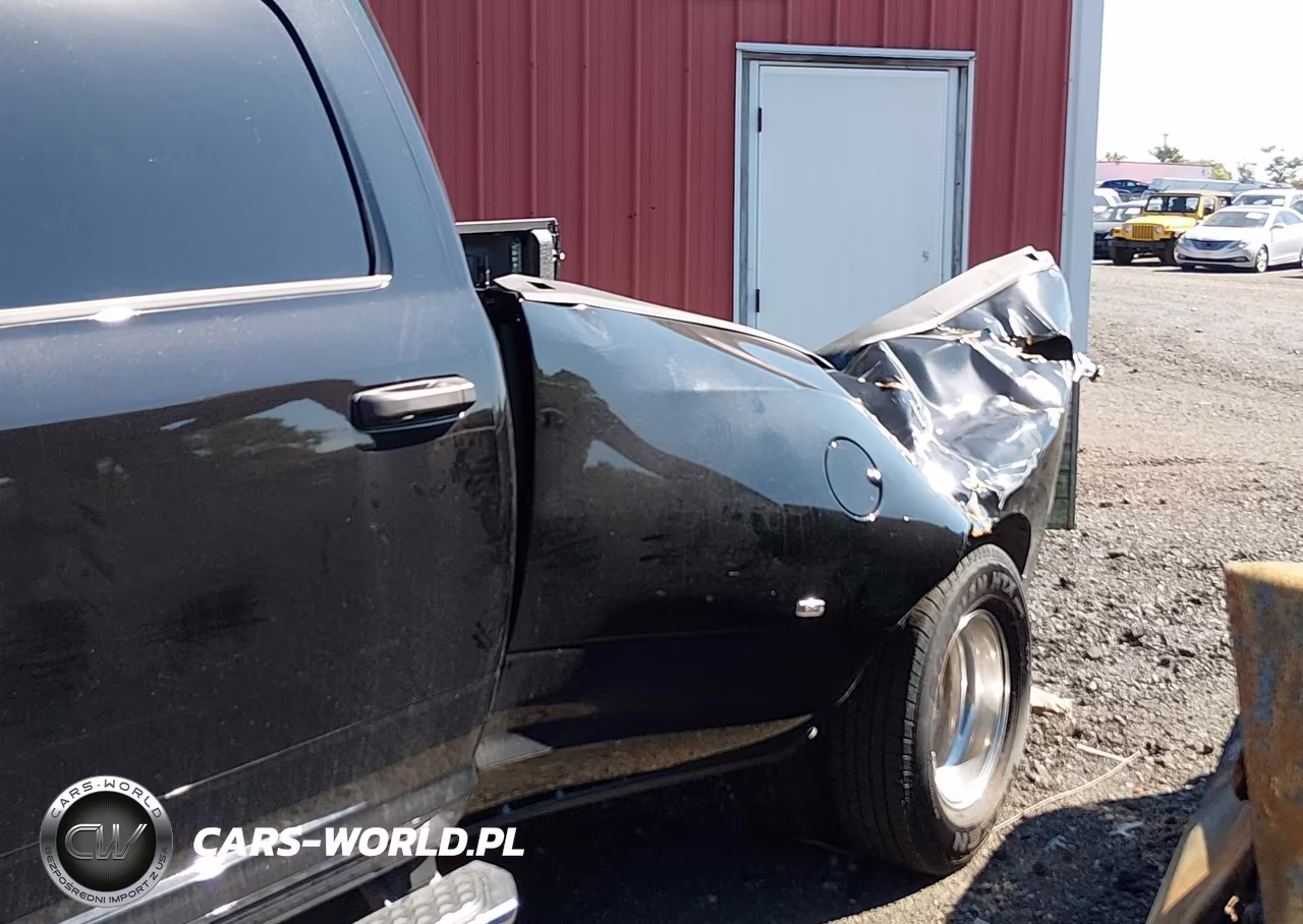 2026 Ram 3500 Big Horn 4X4 8' Box VIN:3C63RRHLXTG338955 - 11