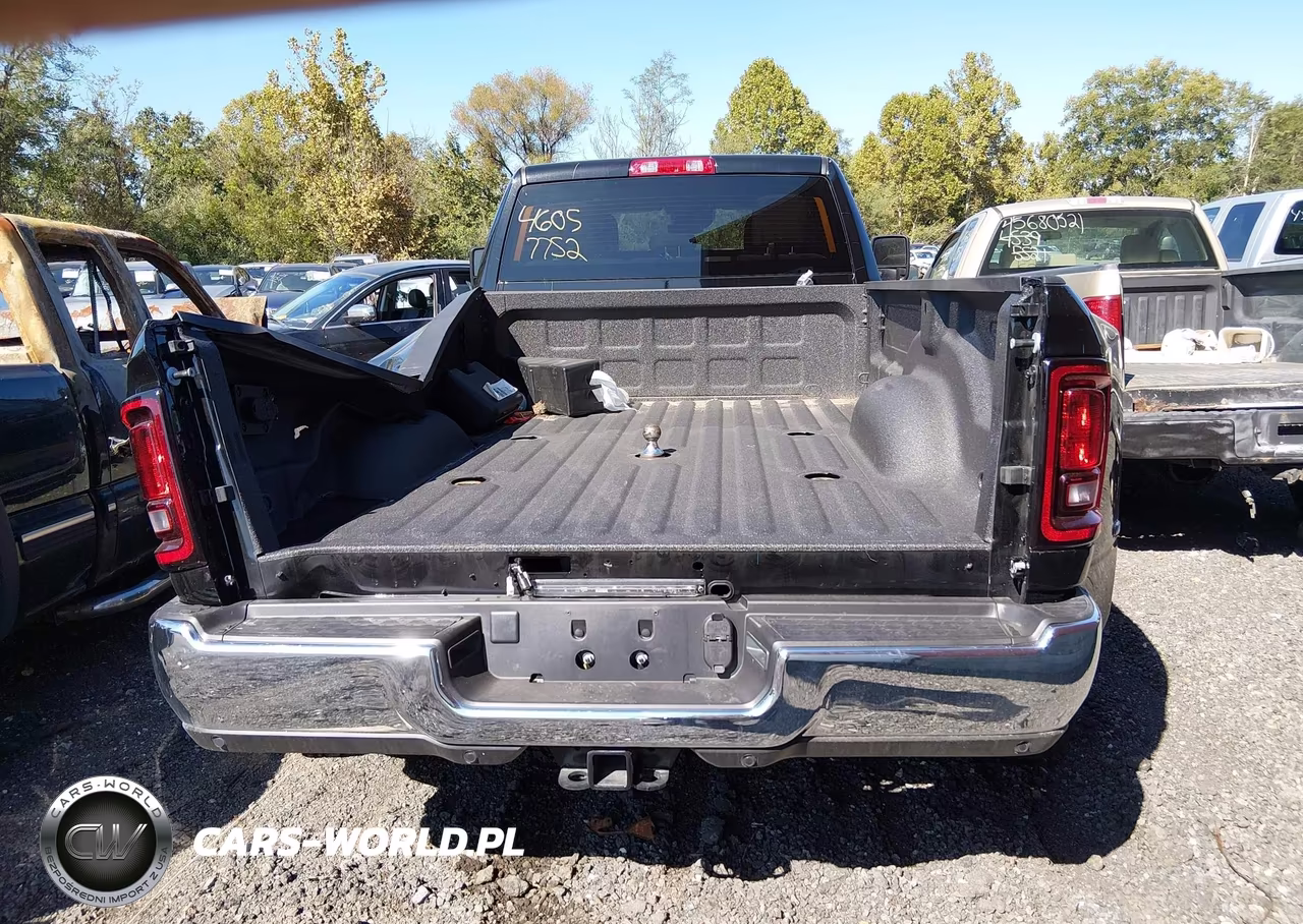 2026 Ram 3500 Big Horn 4X4 8' Box VIN:3C63RRHLXTG338955 - 16