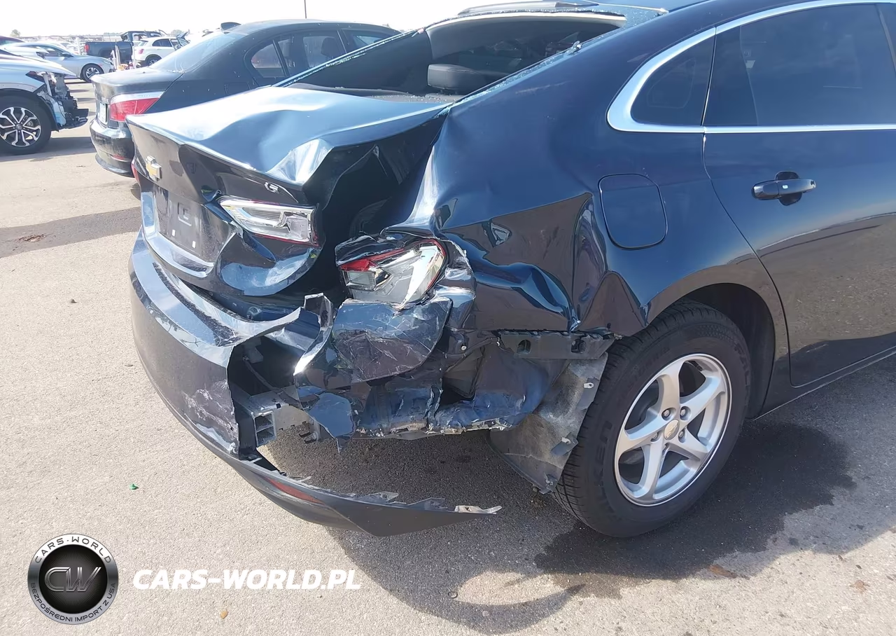 2017 Chevrolet Malibu 1Lt VIN:1G1ZE5STXHF146596 - 6