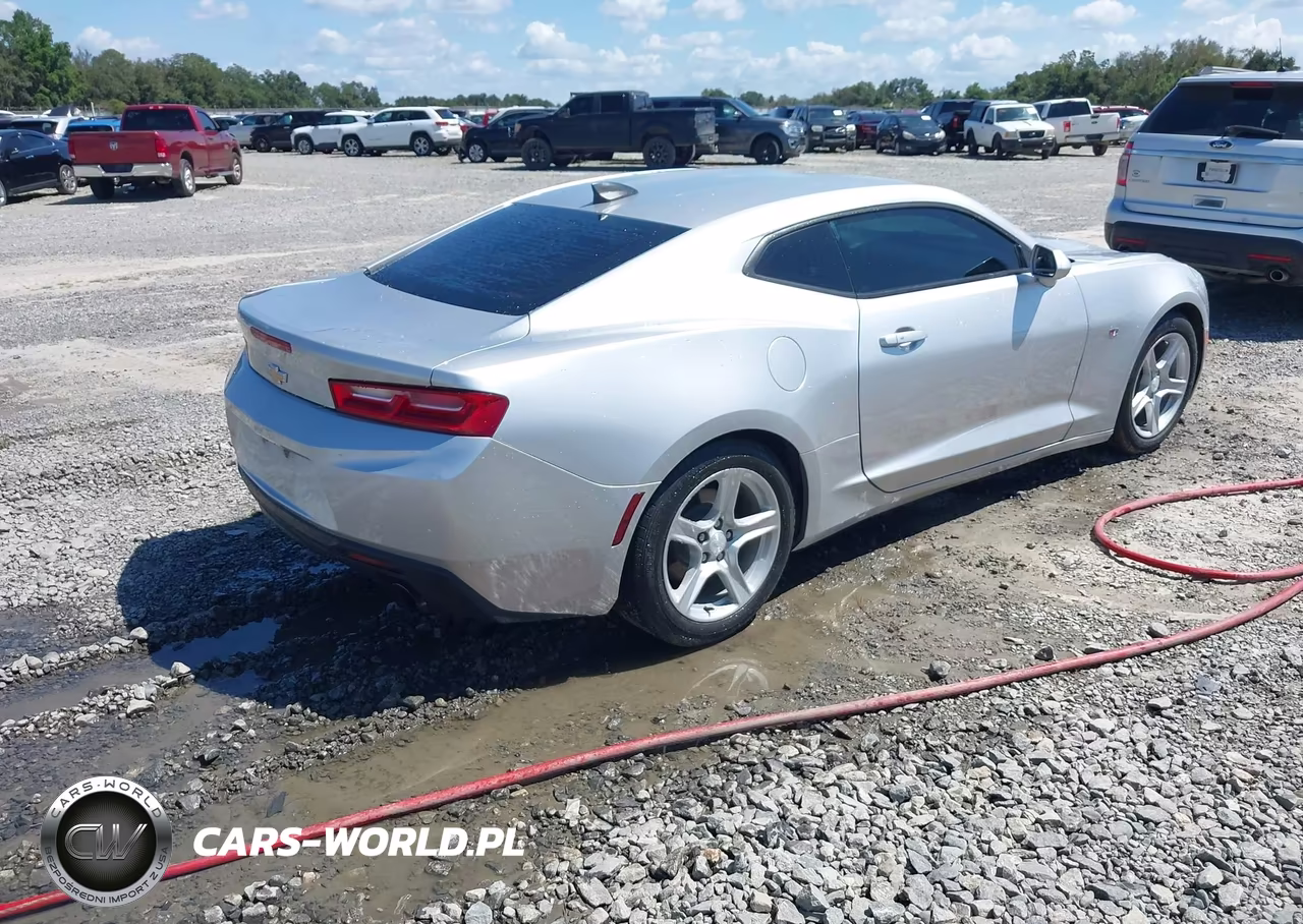 2018 Chevrolet Camaro 1Lt VIN:1G1FB1RX7J0153625 - 4