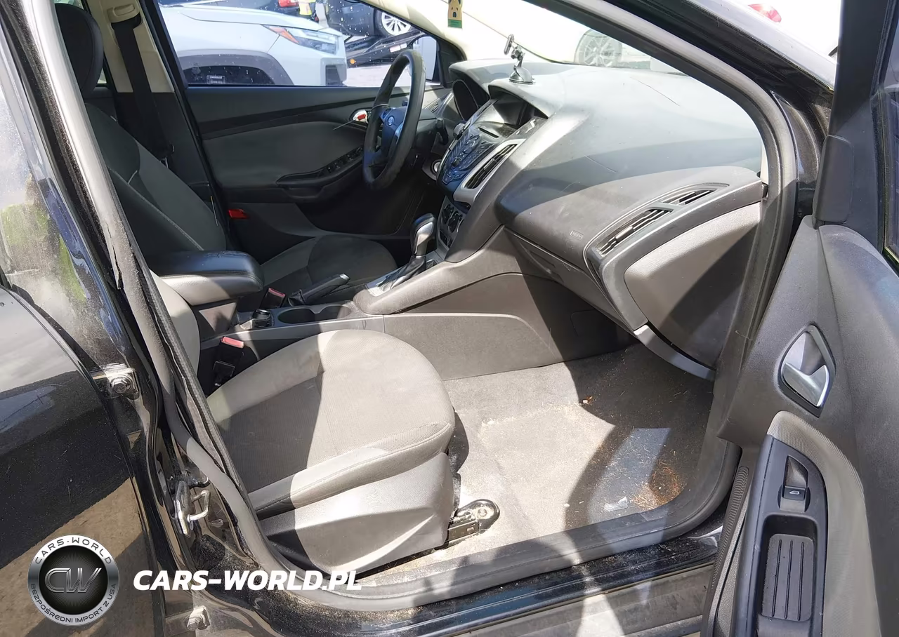 2013 Ford Focus Se VIN:1FADP3F23DL236420 - 5