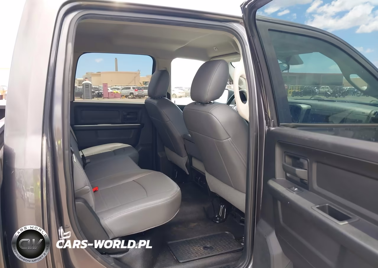 2018 Ram 1500 Tradesman 4X2 5'7 Box VIN:1C6RR6KG9JS317184 - 8