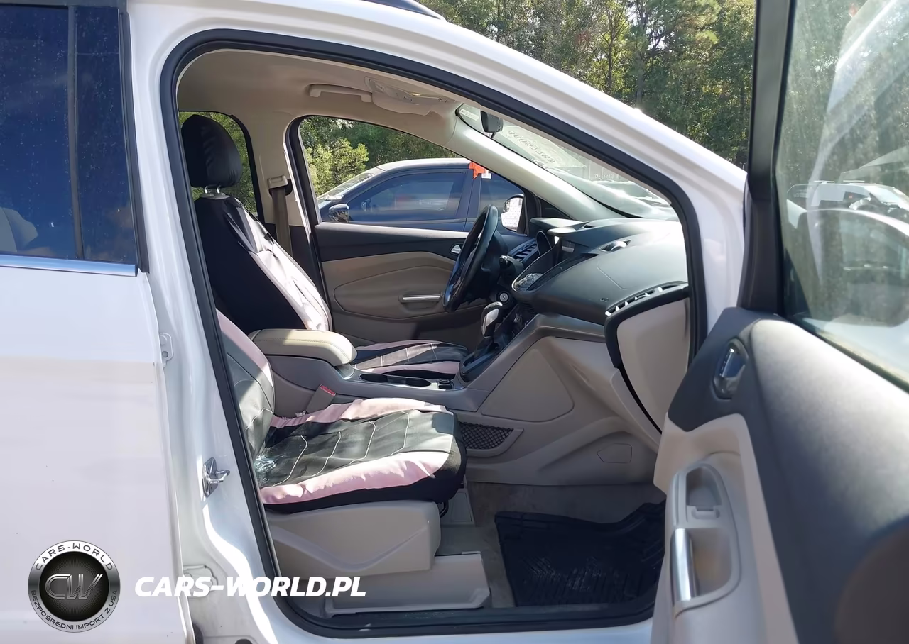 2016 Ford Escape Se VIN:1FMCU9GX5GUC82370 - 5