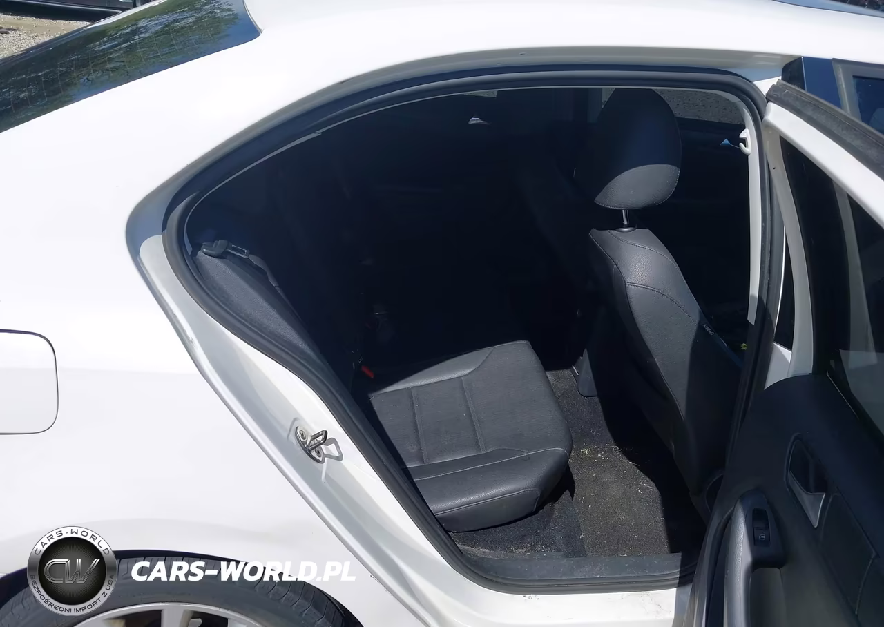 2012 Volkswagen Jetta 2.5L Se VIN:3VWDX7AJXCM388513 - 8