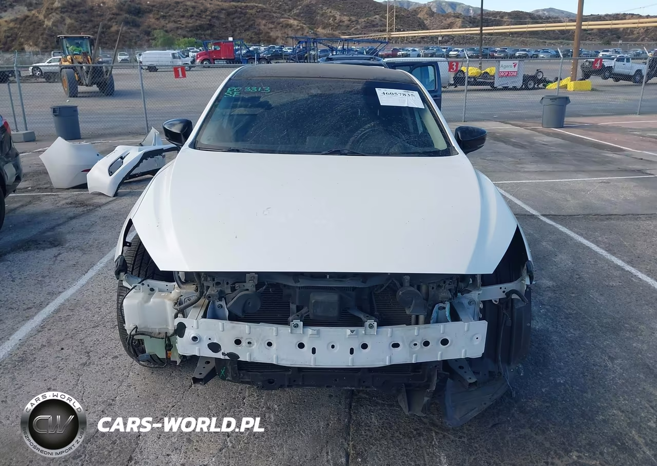 2017 Mazda Mazda3 Touring VIN:JM1BN1V72H1119289 - 13