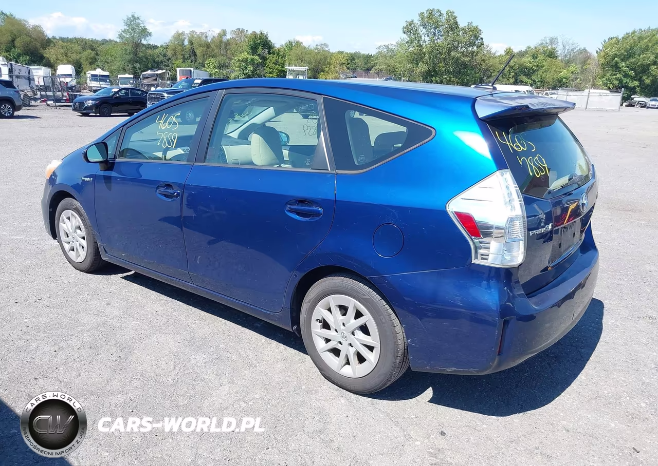 2014 Toyota Prius V Three VIN:JTDZN3EU8E3328360 - 3