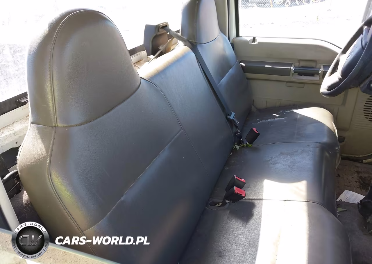 2010 Ford F-250 Xl-Xlt VIN:1FTNF2B51AEA03213 - 8