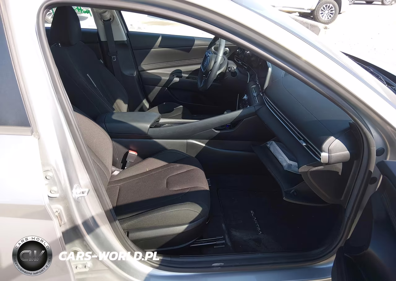2023 Hyundai Elantra Sel VIN:5NPLS4AG0PH117813 - 5