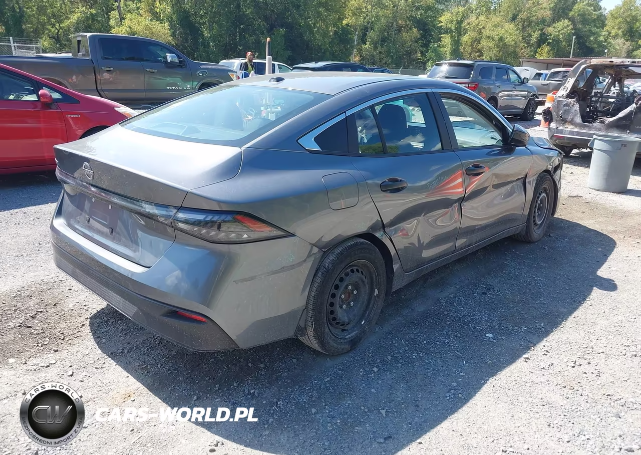 2026 Nissan Sentra S VIN:3N1AB9BVXTY210856 - 4