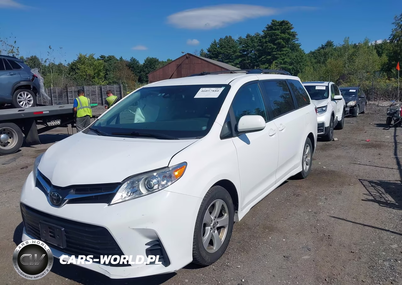 2020 Toyota Sienna Le VIN:5TDKZ3DC1LS067972 - 2