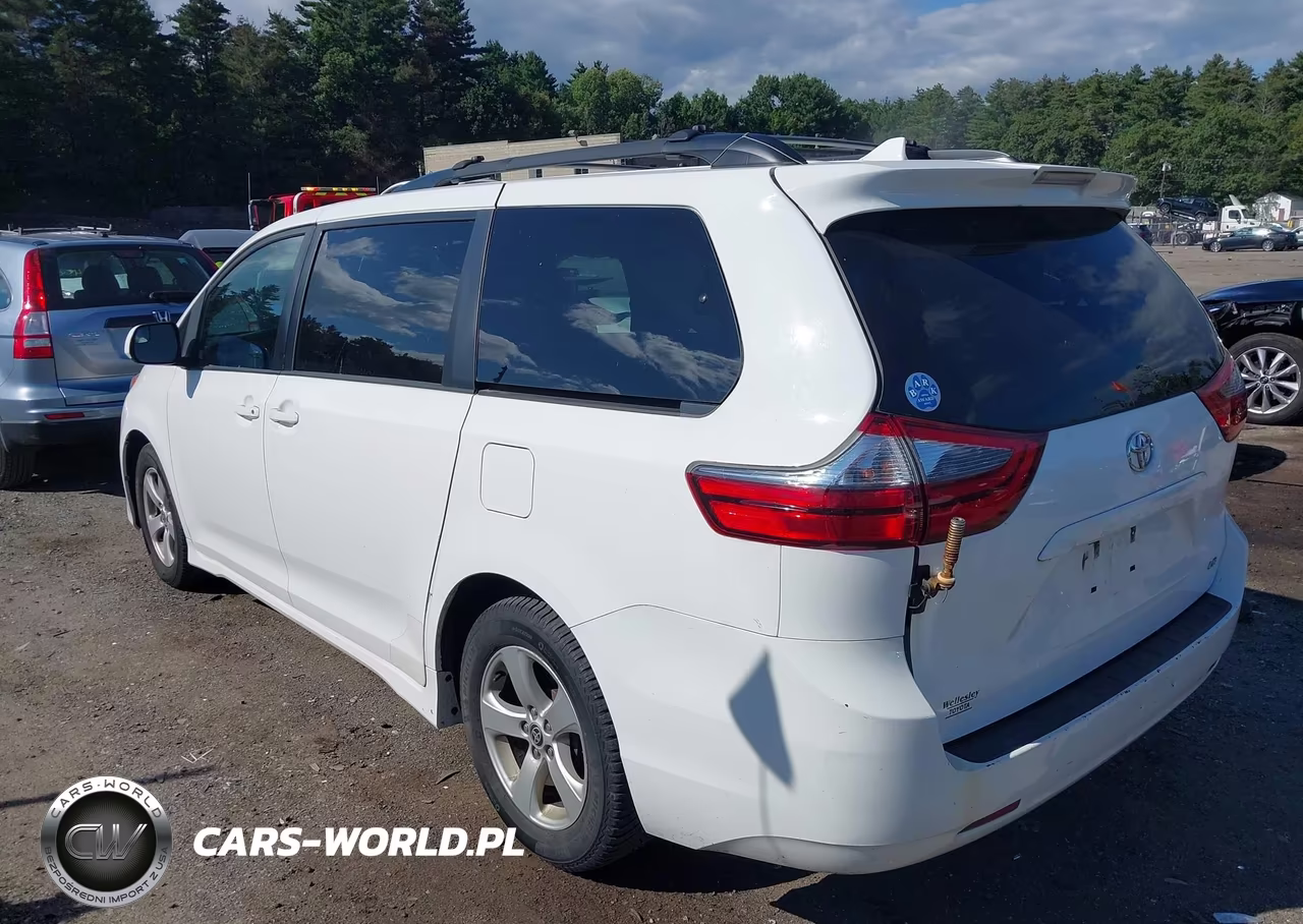 2020 Toyota Sienna Le VIN:5TDKZ3DC1LS067972 - 3