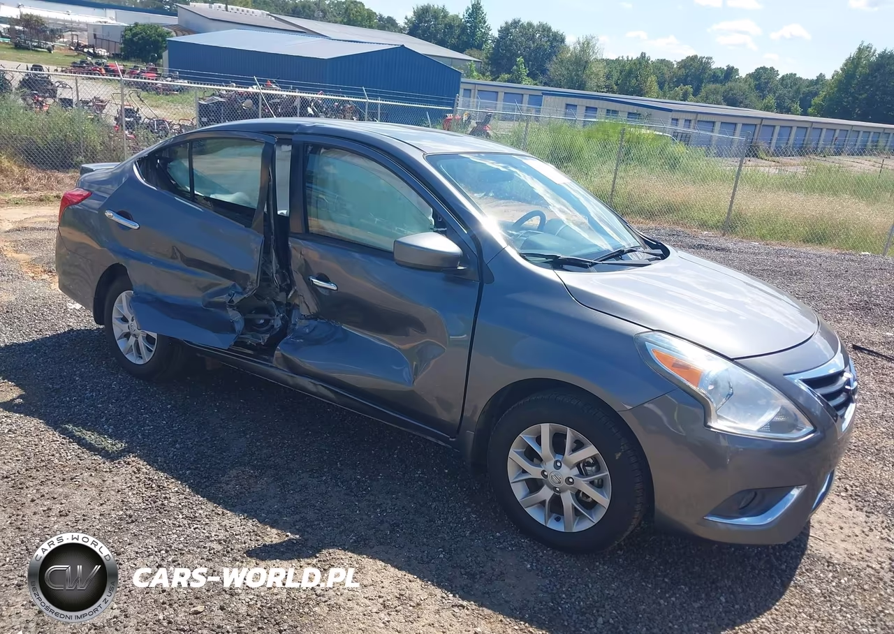2017 Nissan Versa 1.6 Sv
